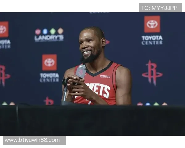 火箭双星KD与申京联手展现无差别单打实力引爆赛场